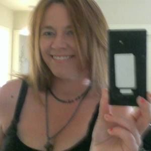 Meet your Posher, Tiffany